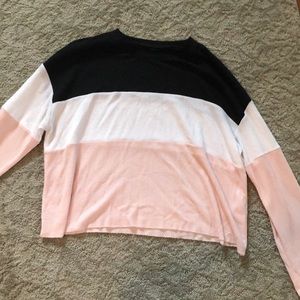 Long sleeve hollister top